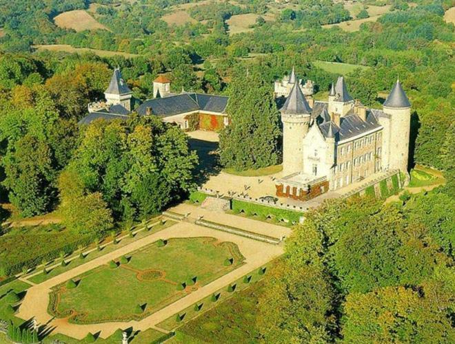 Chateau De Бюссе Экстерьер фото